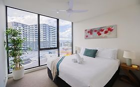 Park Avenue - Ikon Glen Waverley